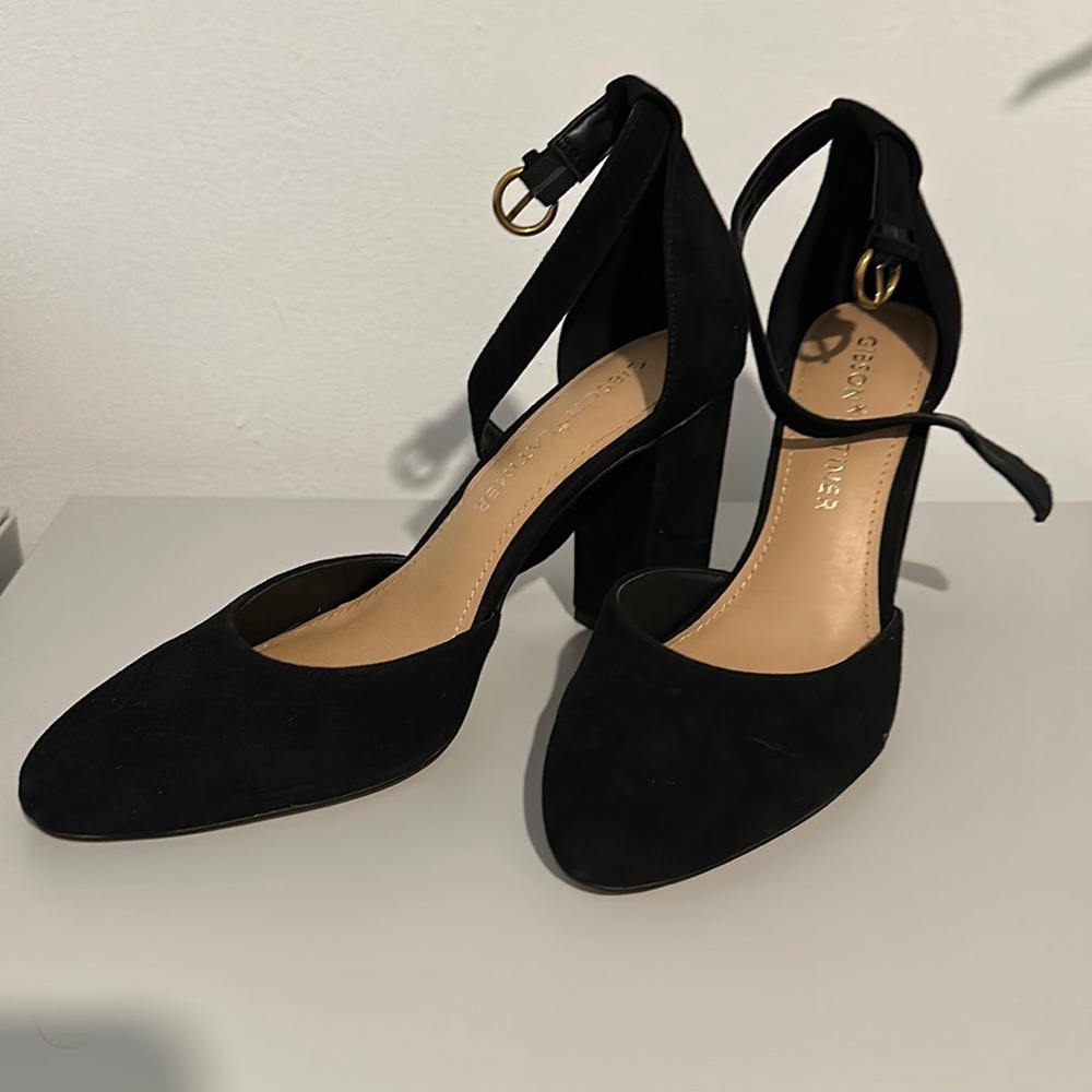 Gibson Latimer heels